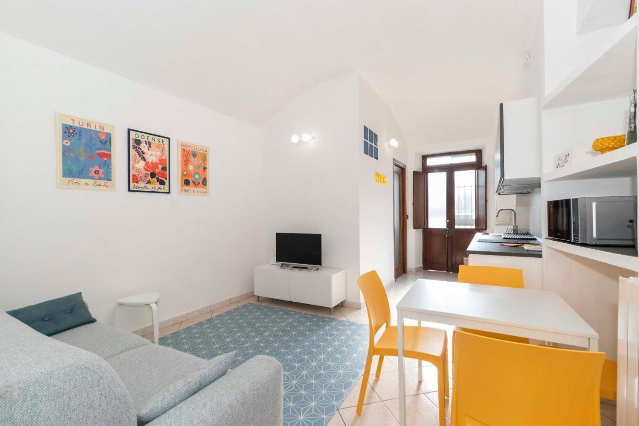 Colourful Flat San Donato Apartment Turin Exterior photo