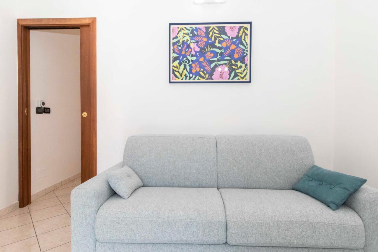 Colourful Flat San Donato Apartment Turin Exterior photo
